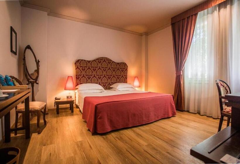 スーペリアールーム, Casali