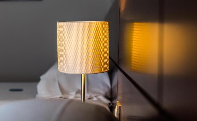 スタンダードルーム, Casali