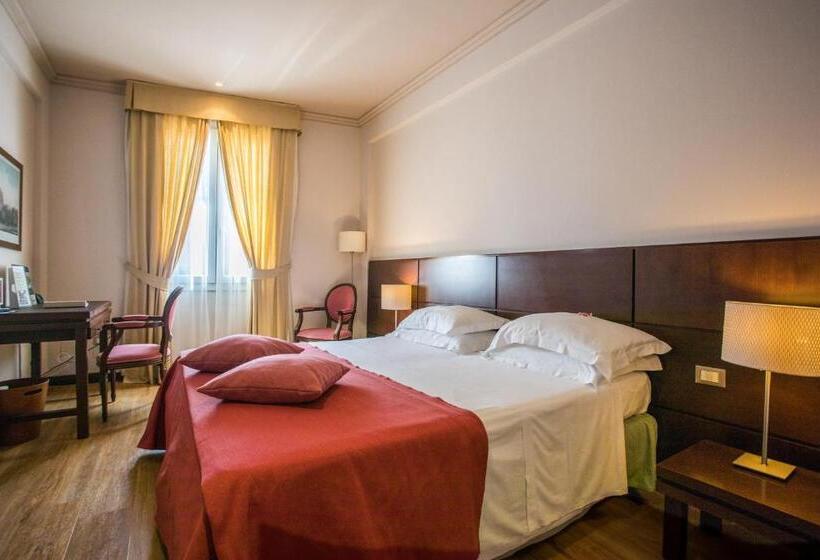 スタンダードルーム, Casali