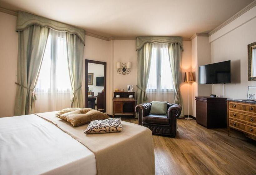 スイート, Casali