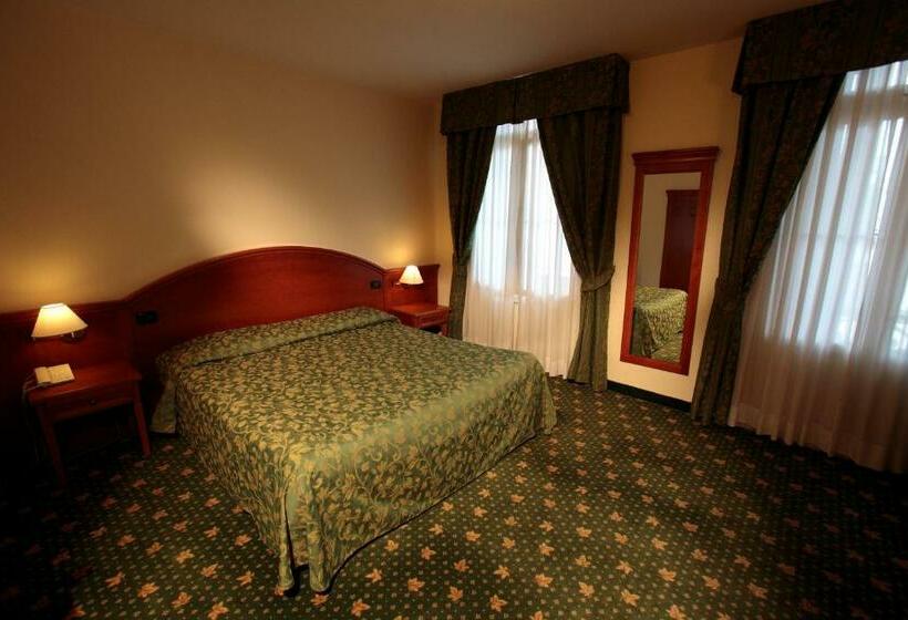 חדר סטנדרט, Croce Bianca