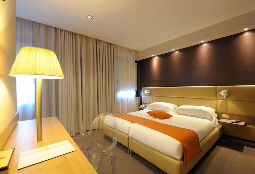 Номер Стандарт, Dal Moro Gallery