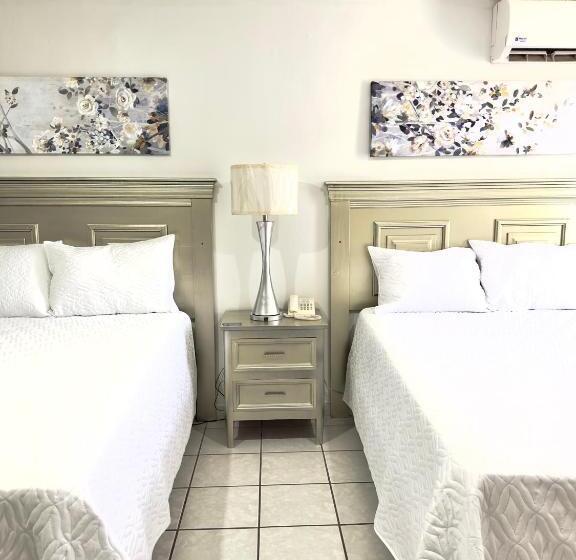 اتاق استاندارد سه نفره, Gran Hotel Paris