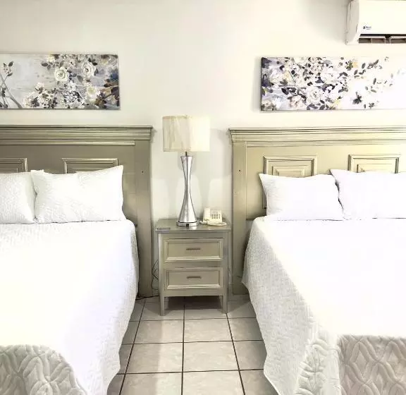 اتاق استاندارد سه نفره, Gran Hotel Paris