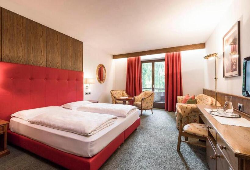 اتاق راحتی, Gruner Baum