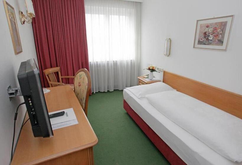 اتاق استاندارد یک نفره, Gruner Baum