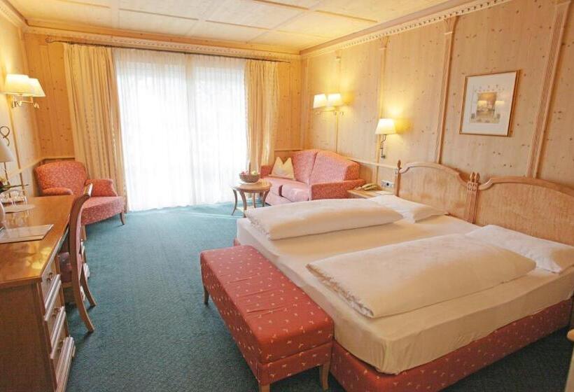 سوییت جونیور, Gruner Baum