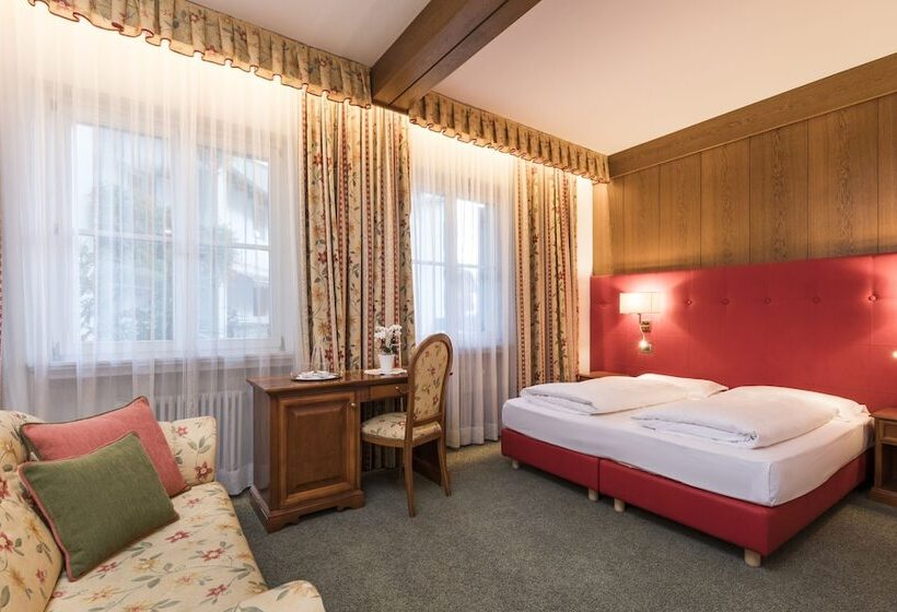 اتاق راحتی, Gruner Baum