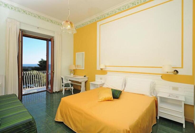 Номер Superior Вид на Море, La Bussola