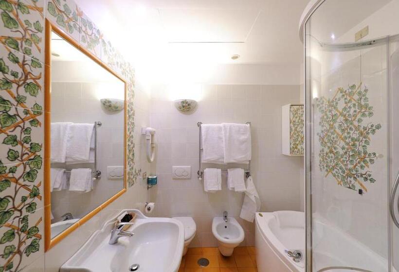 Номер Superior Вид на Море, La Bussola