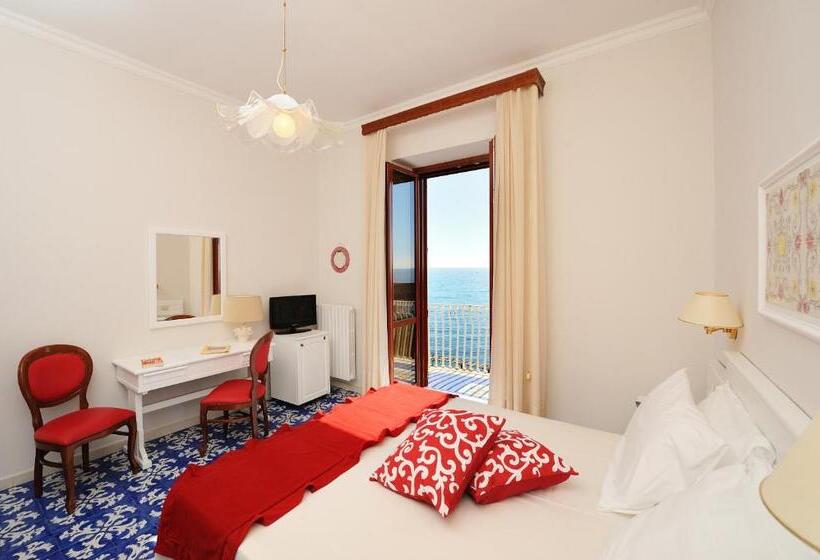 Номер Superior Вид на Море, La Bussola