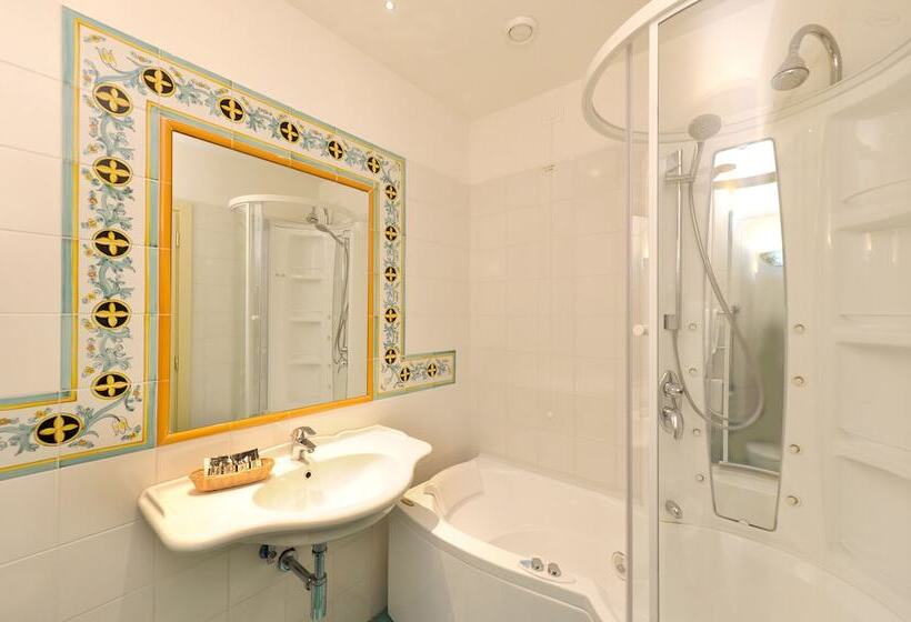 Номер Superior Вид на Море, La Bussola