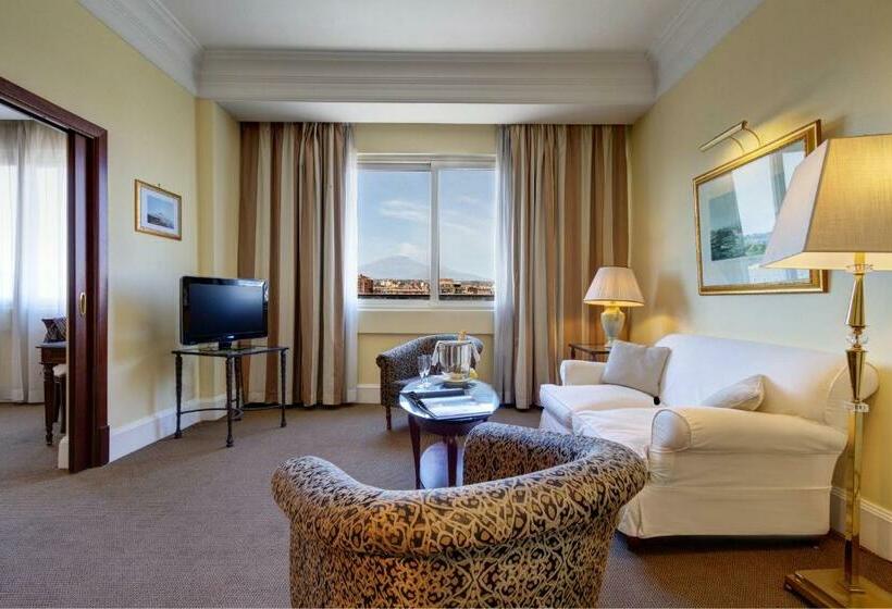 סוויטה עם מרפסת, Mercure Catania Excelsior