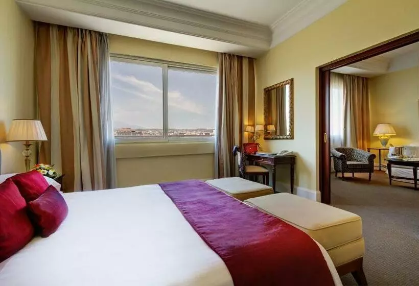 سوئیت با بالکن, Mercure Catania Excelsior