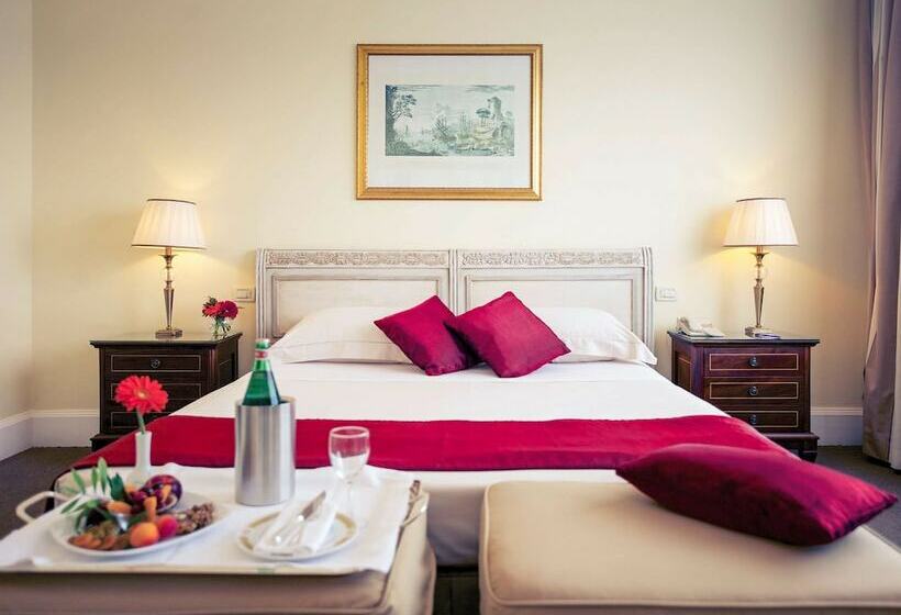 סוויטה עם מרפסת, Mercure Catania Excelsior