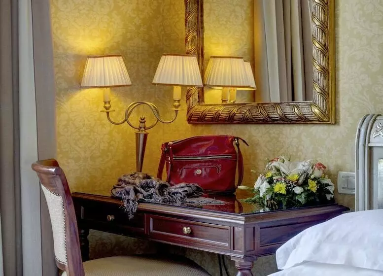 اتاق سوپریور با چشم‌انداز, Mercure Catania Excelsior