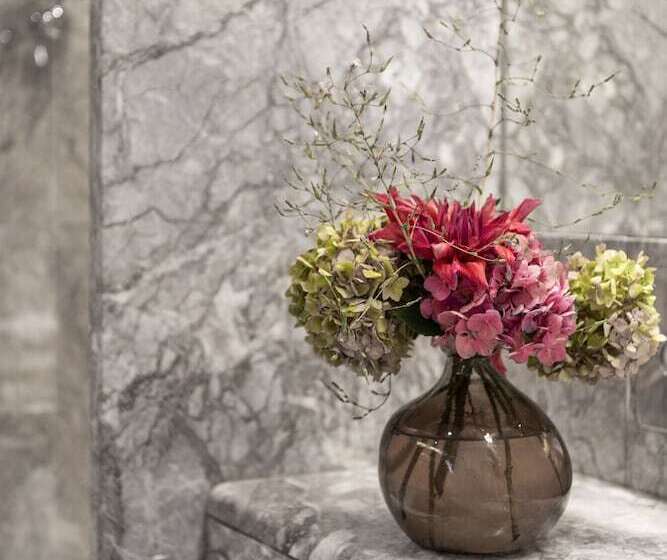 اتاق استاندارد, Parkhotel Laurin