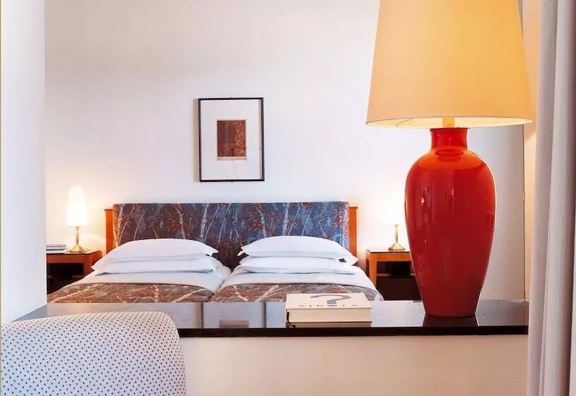 اتاق سوپریور, Parkhotel Laurin