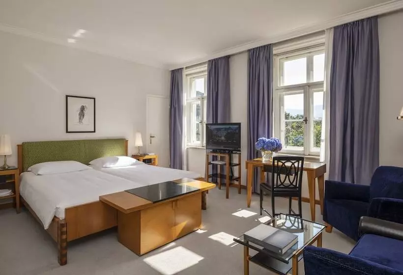 اتاق سوپریور, Parkhotel Laurin