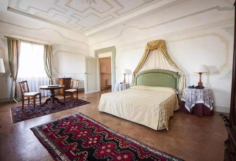 Sviitti, Villa Cornér Della Regina