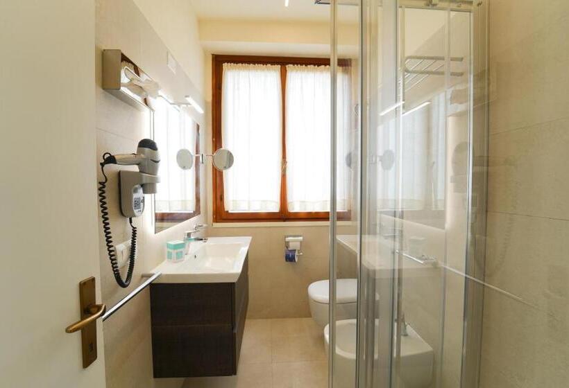 Апартаменты 2 Спальни, Residence Le Acacie
