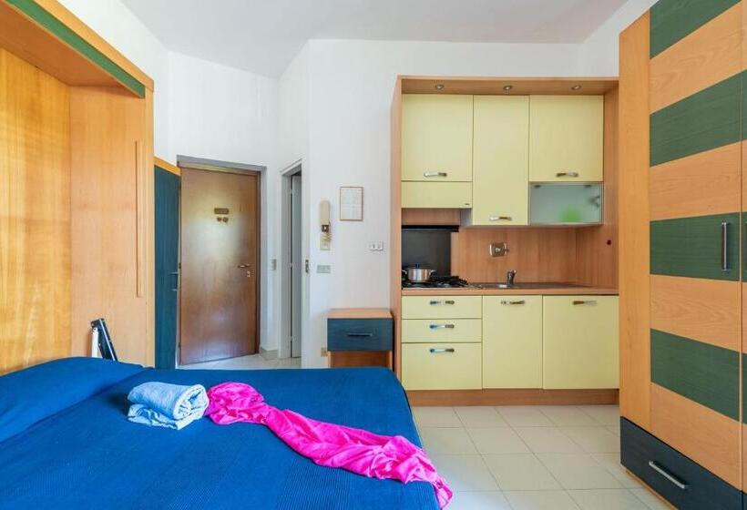 Студия Стандарт, Residence Le Acacie