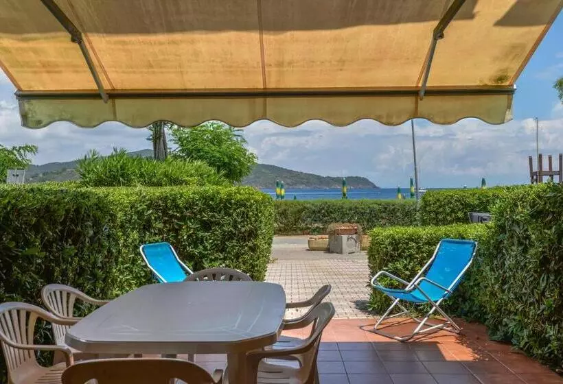 ２ベッドルームアパートメント, Residence Le Acacie