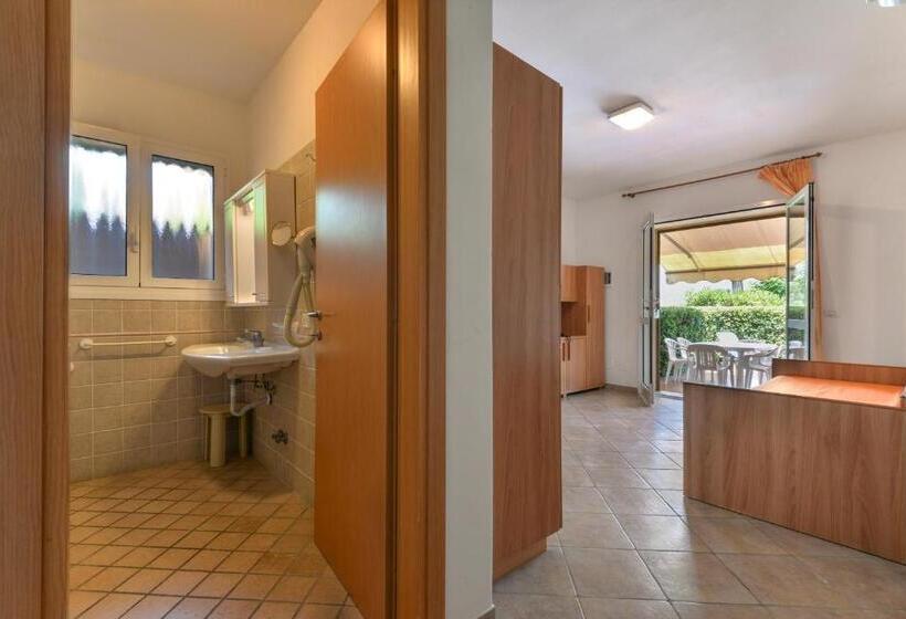 침실 2개 아파트, Residence Le Acacie