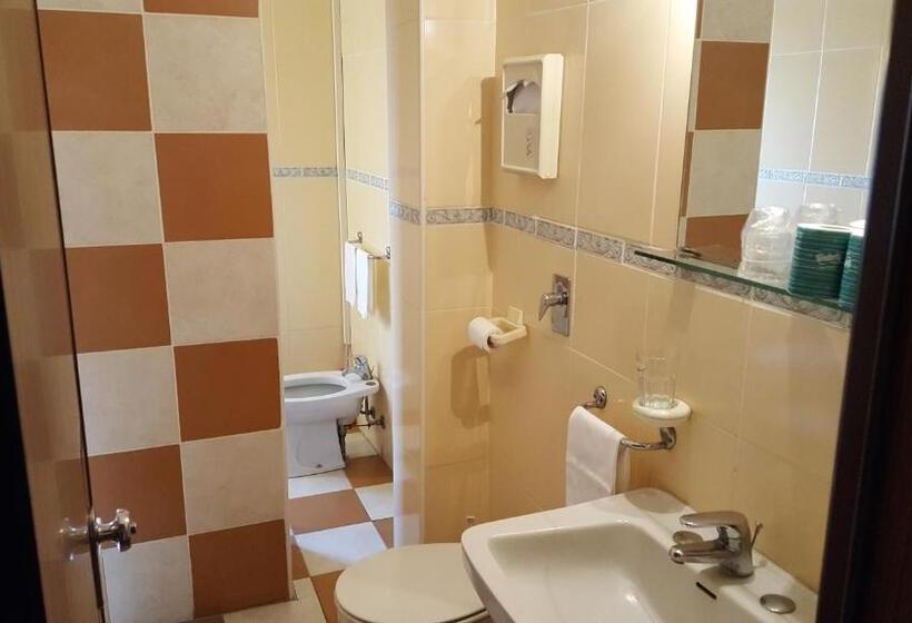 Chambre Standard, Royal