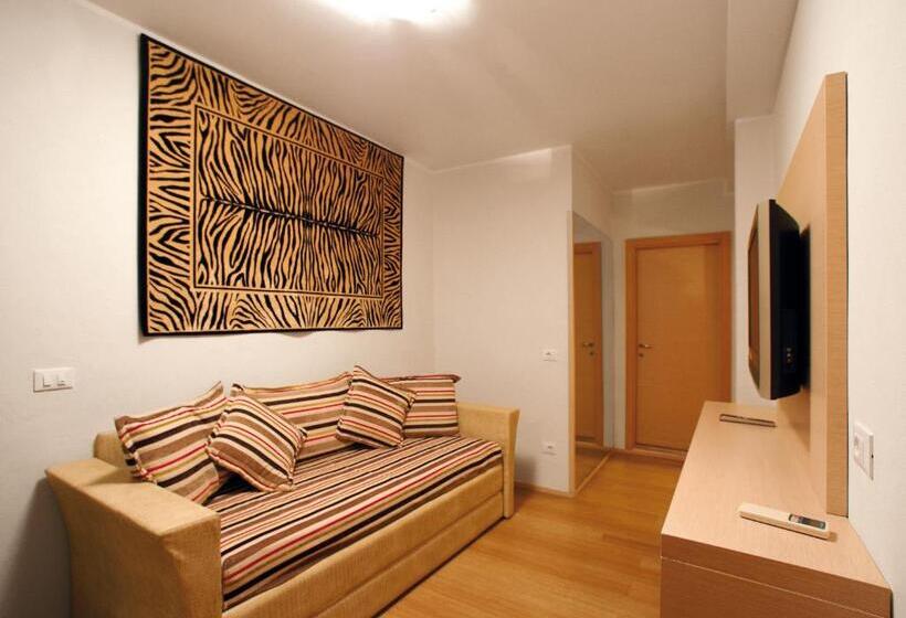 套房, Saraceno Resort With Private Beach