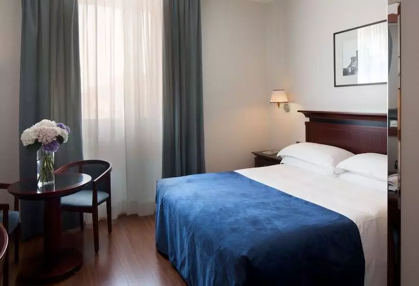 اتاق سوپریور, Starhotels Excelsior