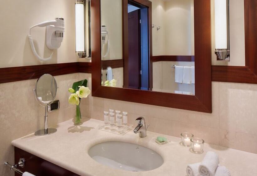 اتاق خانوادگی, Starhotels Excelsior