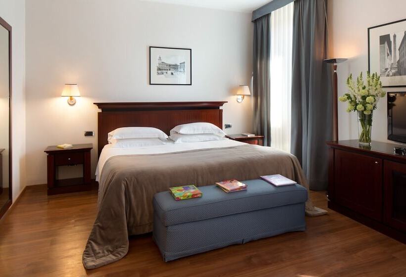חדר משפחתי, Starhotels Excelsior