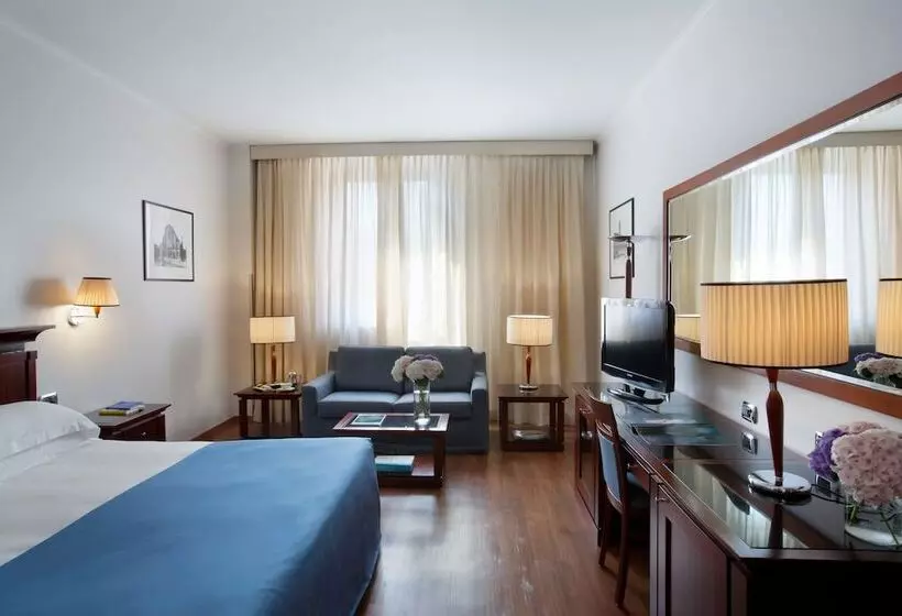 سوییت جونیور, Starhotels Excelsior