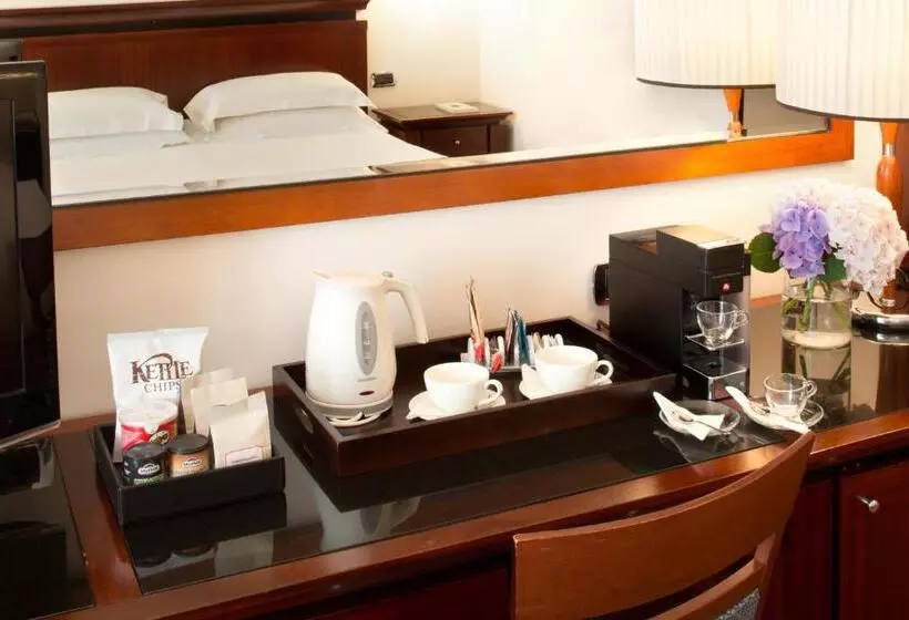 سوییت جونیور, Starhotels Excelsior