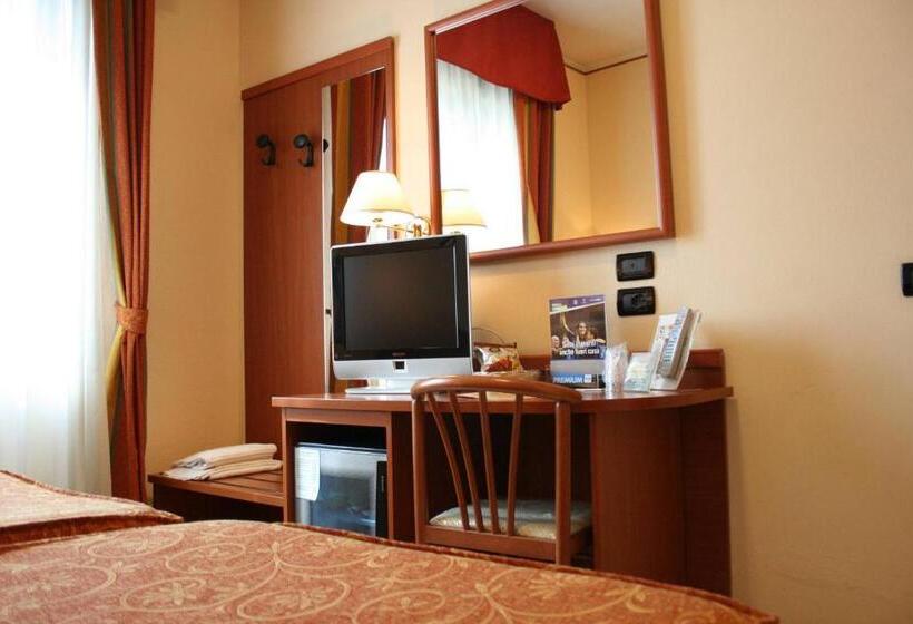 חדר סטנדרט, Valmarina