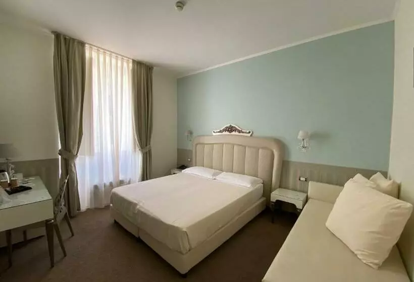 اتاق کلاسیک سه تخته, Jr Hotels Oriente Bari