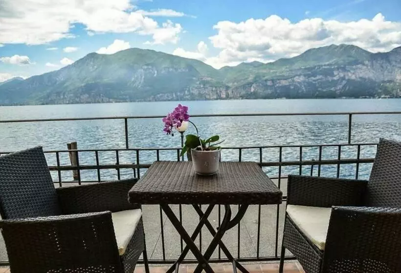 デラックスジュニアスイート, Lake Front Hotel Brenzone