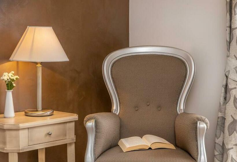 小型豪华套房, Lake Front Hotel Brenzone