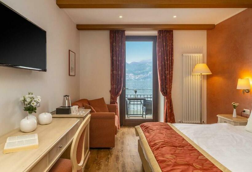 高级套房, Lake Front Hotel Brenzone
