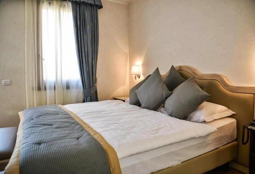 高级小型套房, Lake Front Hotel Brenzone