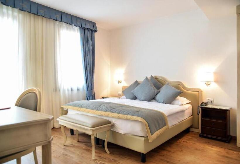 수피리어 주니어 스위트, Lake Front Hotel Brenzone