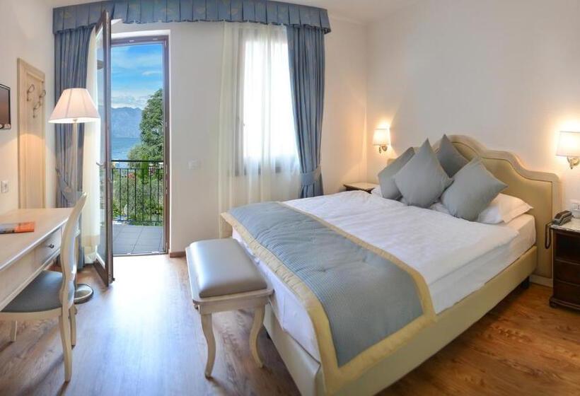 高级小型套房, Lake Front Hotel Brenzone