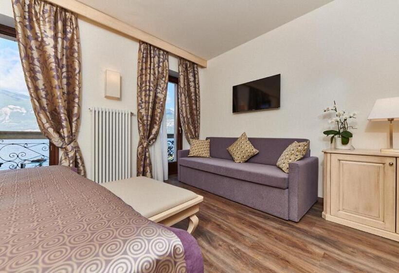 家庭间, Lake Front Hotel Brenzone