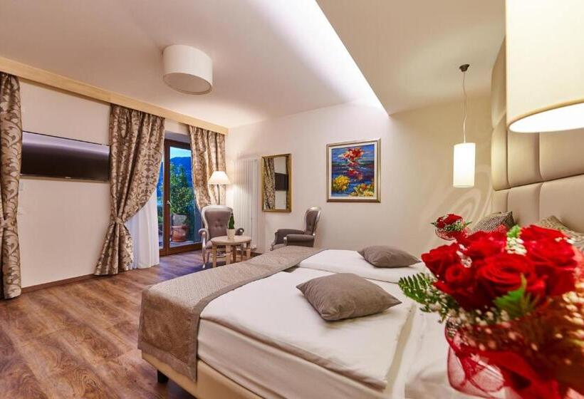 带露台的套间, Lake Front Hotel Brenzone