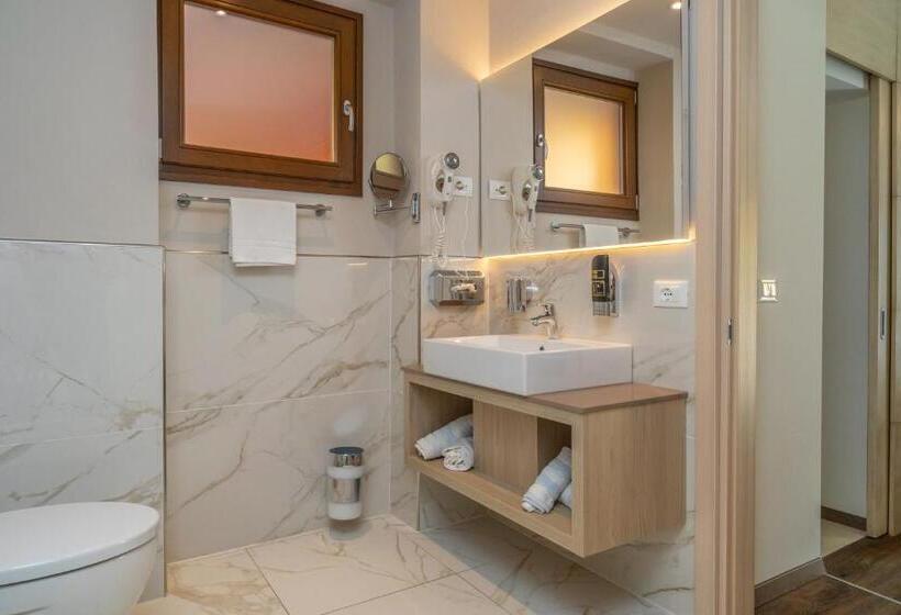 套房带园景, Lake Front Hotel Brenzone