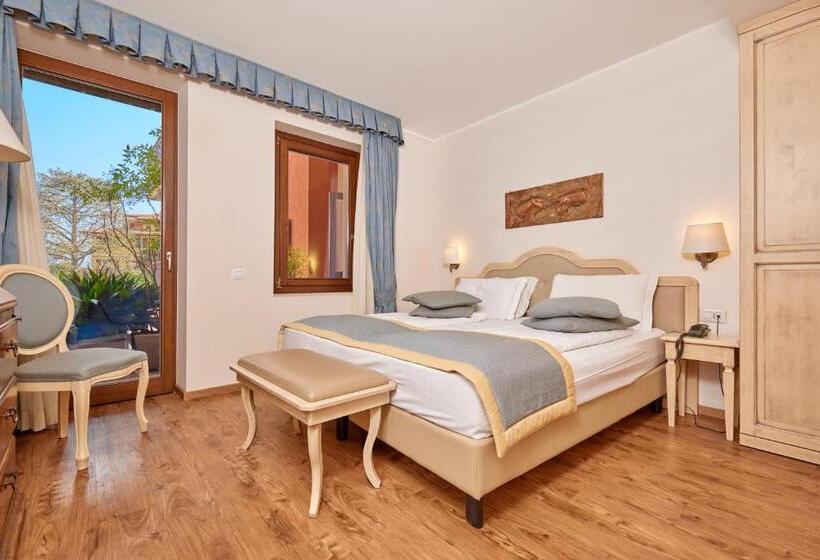 高级小型套房, Lake Front Hotel Brenzone