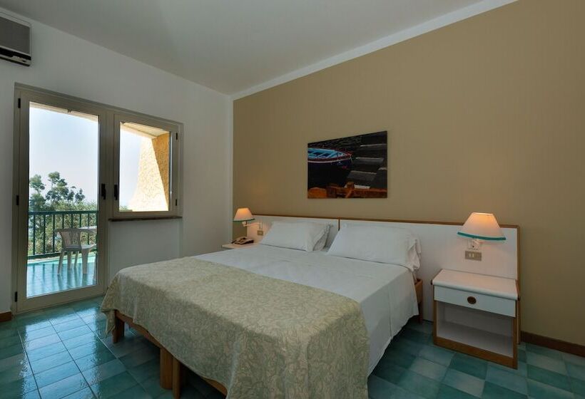 テラス付きスタンダードルーム, Torre Normanna