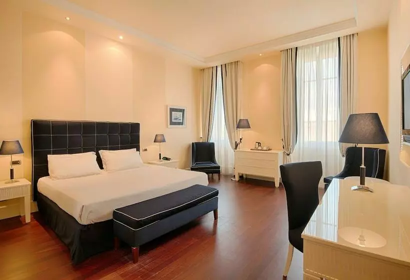 اتاق سوپریور با چشمانداز دریا, Grand Hotel Palazzo Livorno