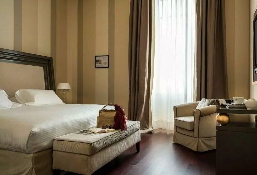 اتاق سوپریور با چشمانداز دریا, Grand Hotel Palazzo Livorno